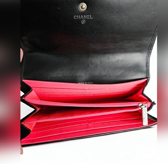 Authentic Chanel Cambon Wallet. Bought at a CHANEL in Paris! Stamp code listed - Picture 3 of 9